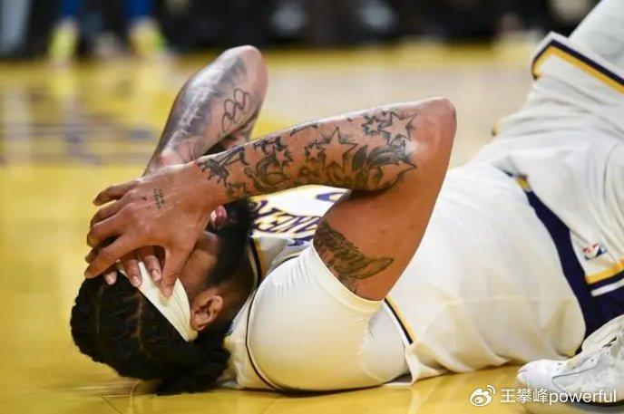 开云体育下载-关于NBA球员公开表示退役打算，球迷感动落泪的信息