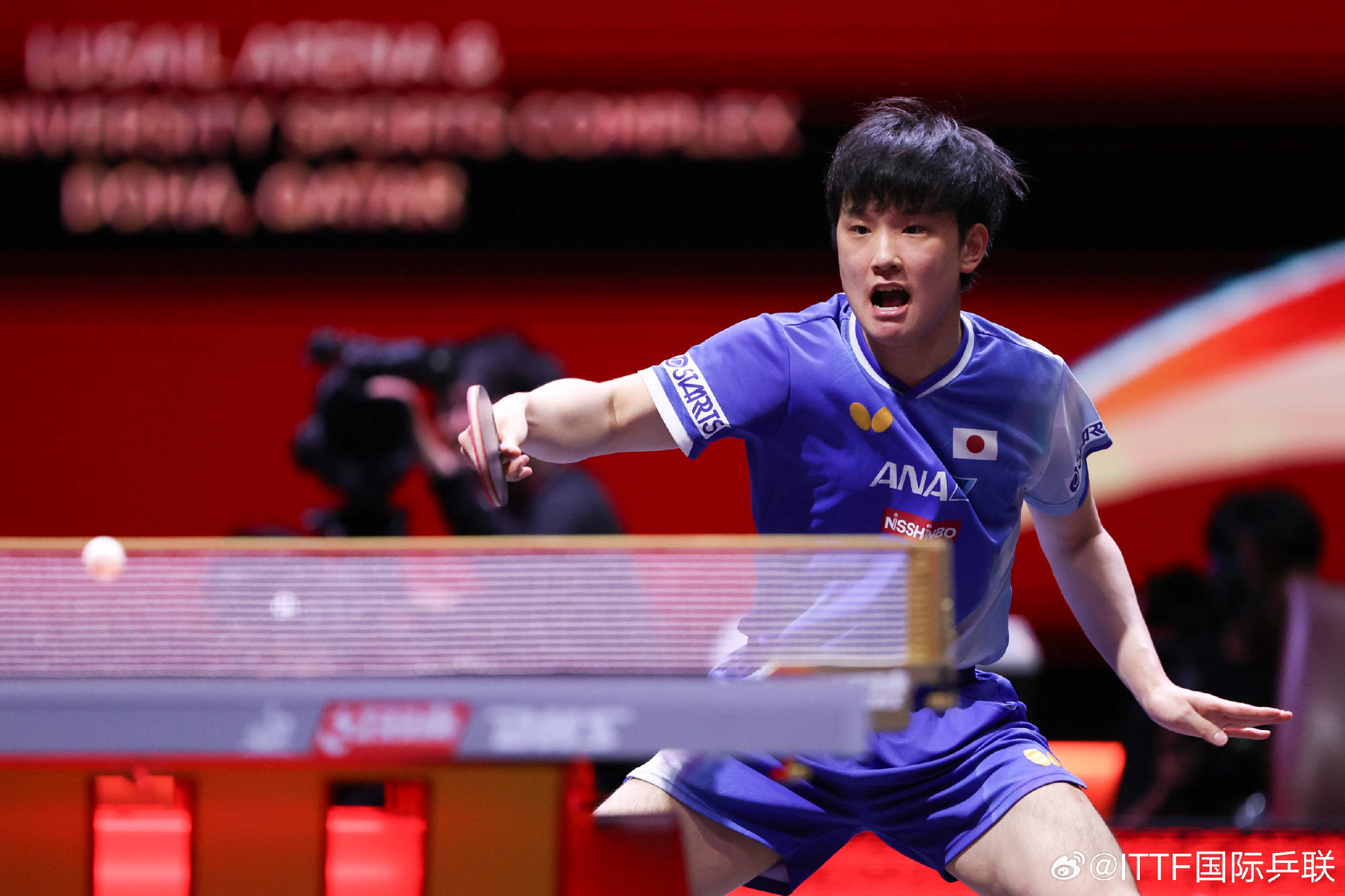 开云体育中国-日本乒乓球队强势英国乒乓球队,张本智和高光表现的简单介绍
