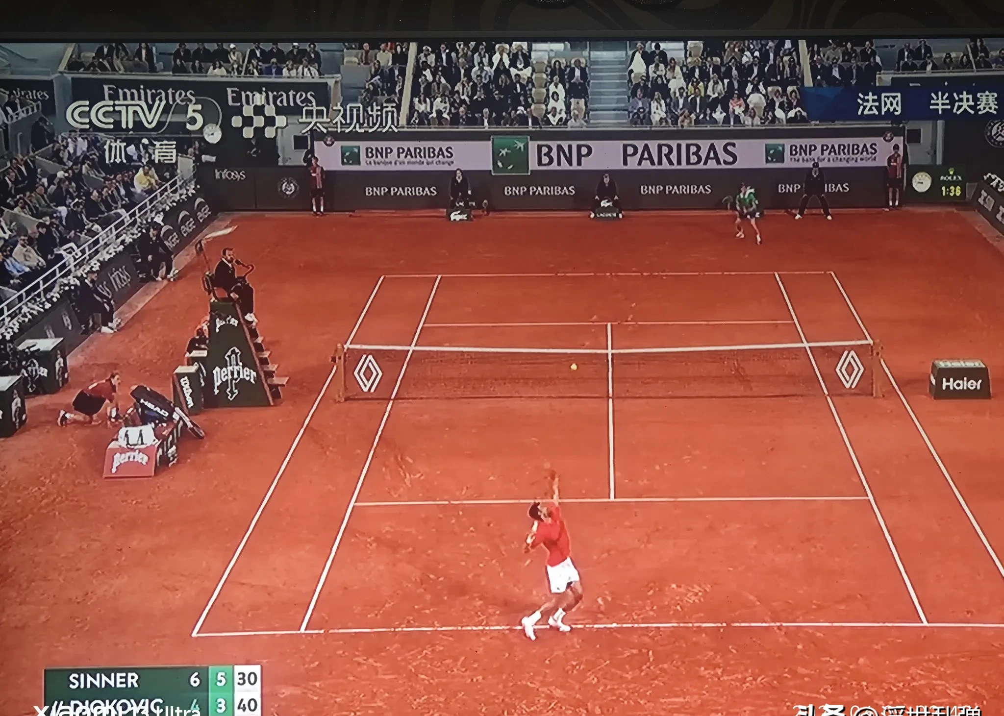 开云体育中国-包含法国网球队险胜意大利网球队，费德勒一己之力扛起全队的词条