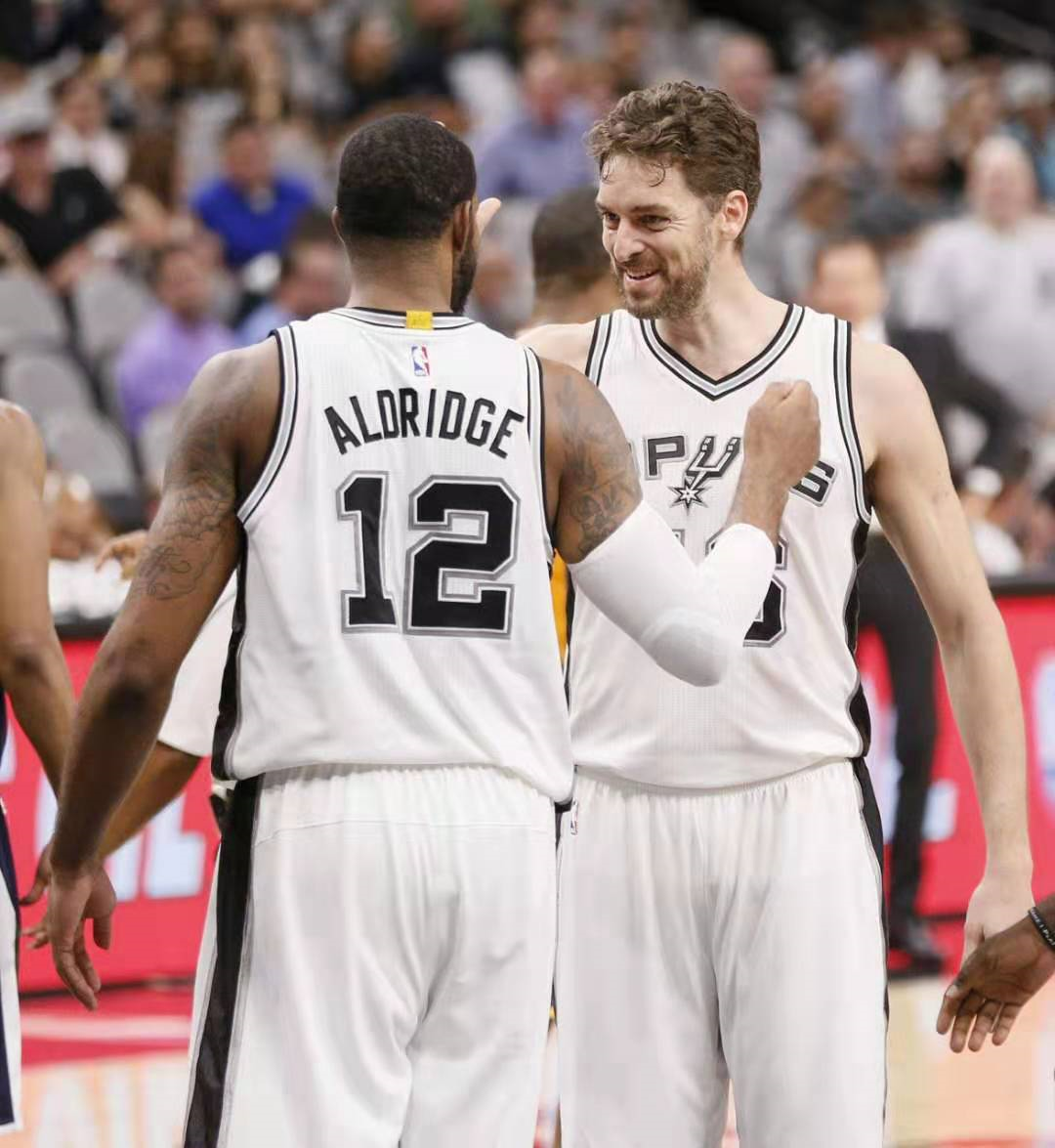 开云体育在线-马刺胜活塞，加索尔完美表现