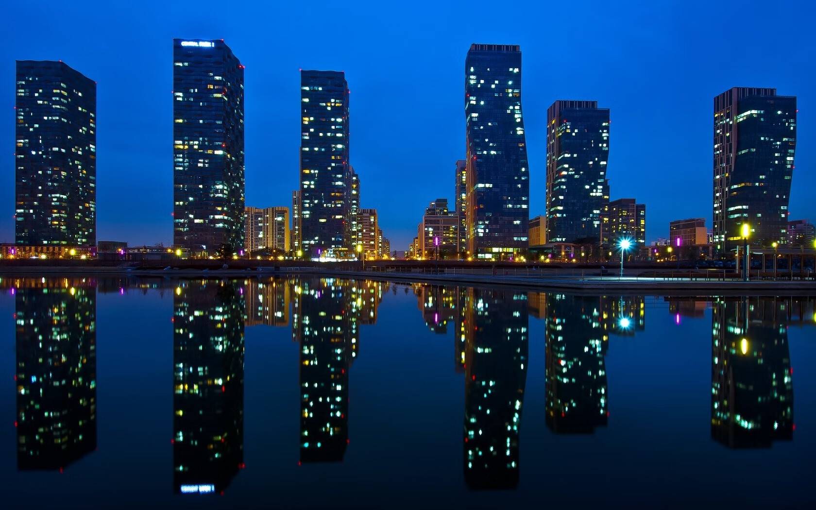 开云体育app-冷焰与热望，NBA总决赛之夜，福克斯里程碑背后的无声革命